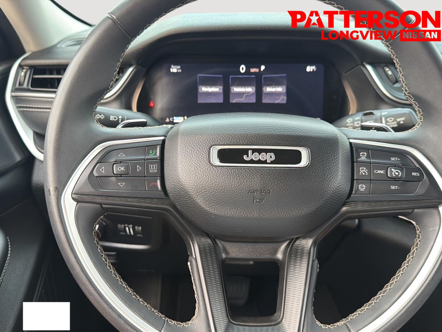 Used 2023 Diamond Black Crystal Pearlcoat Jeep Laredo image 13