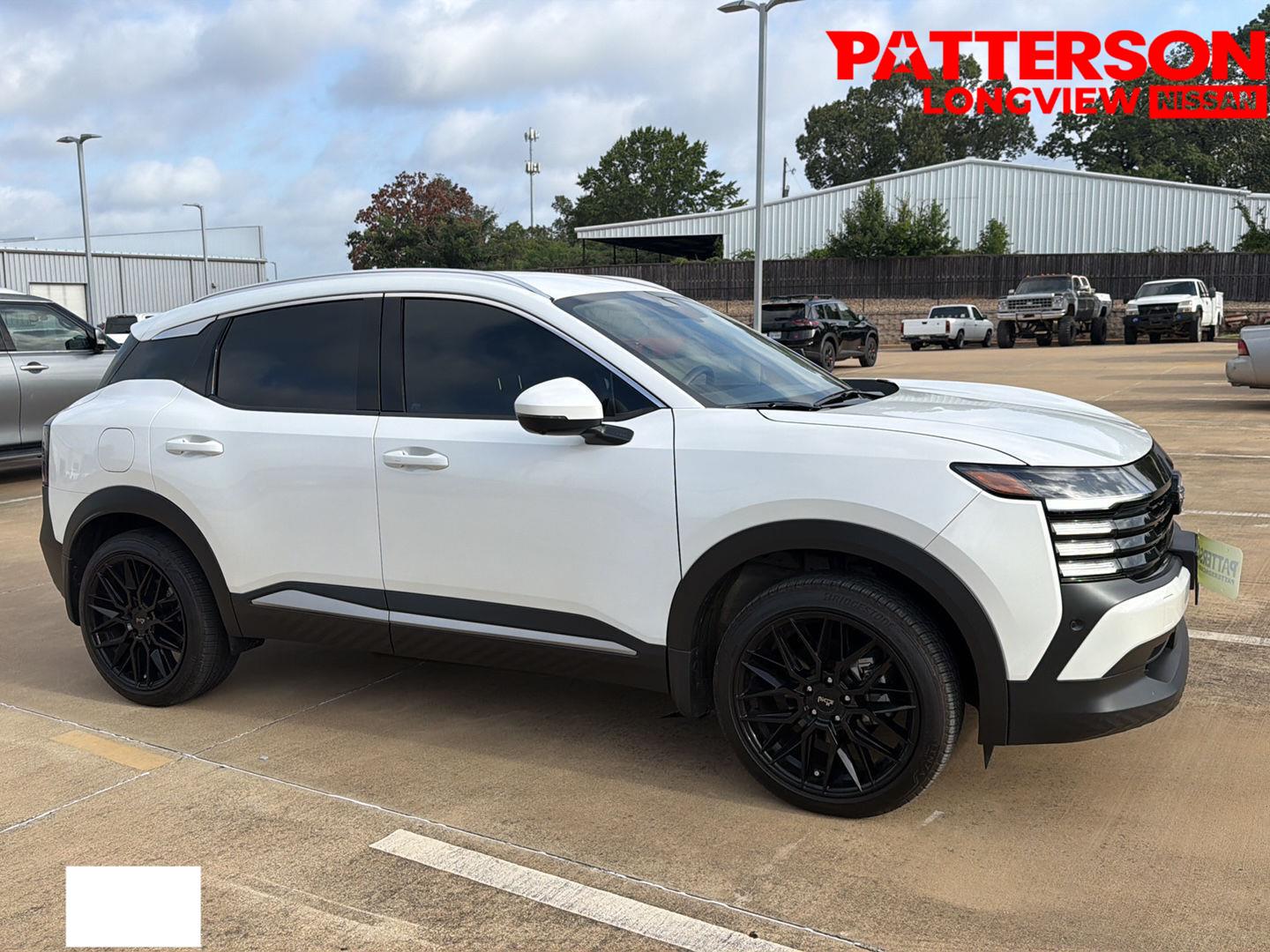 2025 Nissan Kicks