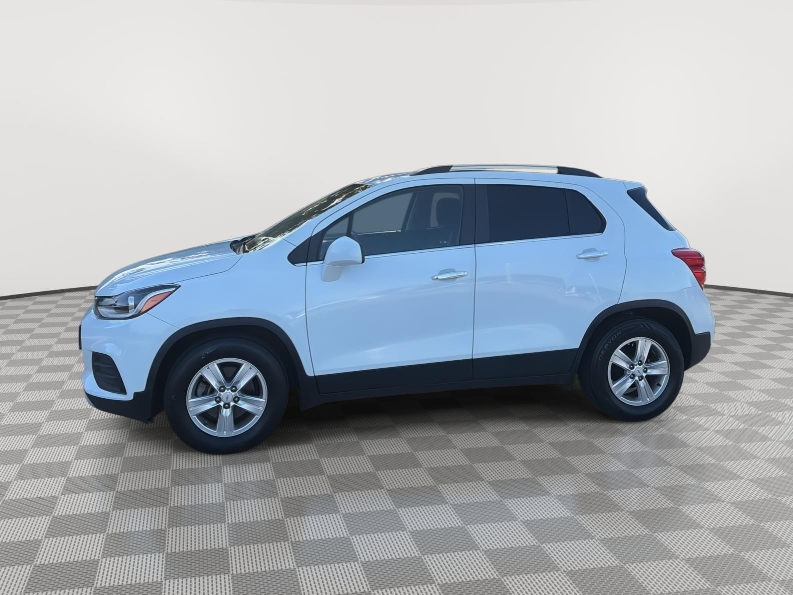 Used 2018 Chevrolet Trax LT with VIN KL7CJLSB2JB724821 for sale in Longview, TX