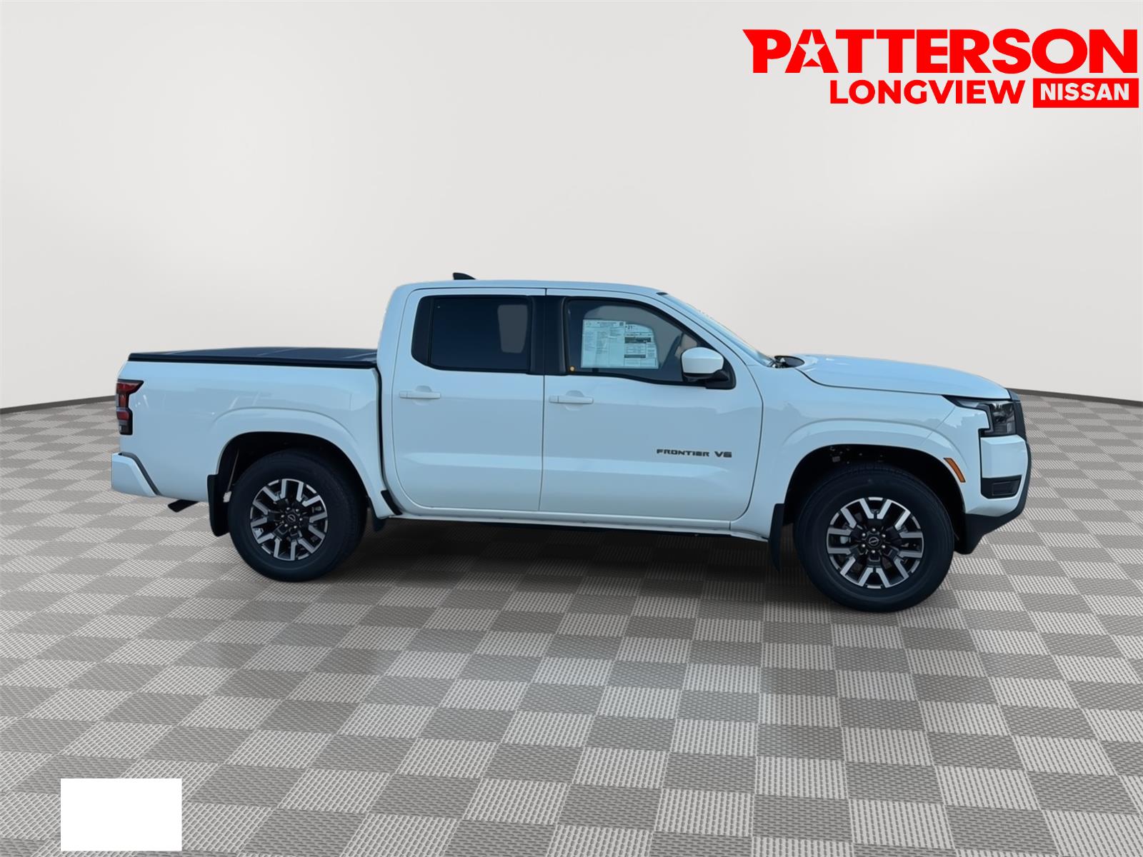 2027 Nissan Frontier SV