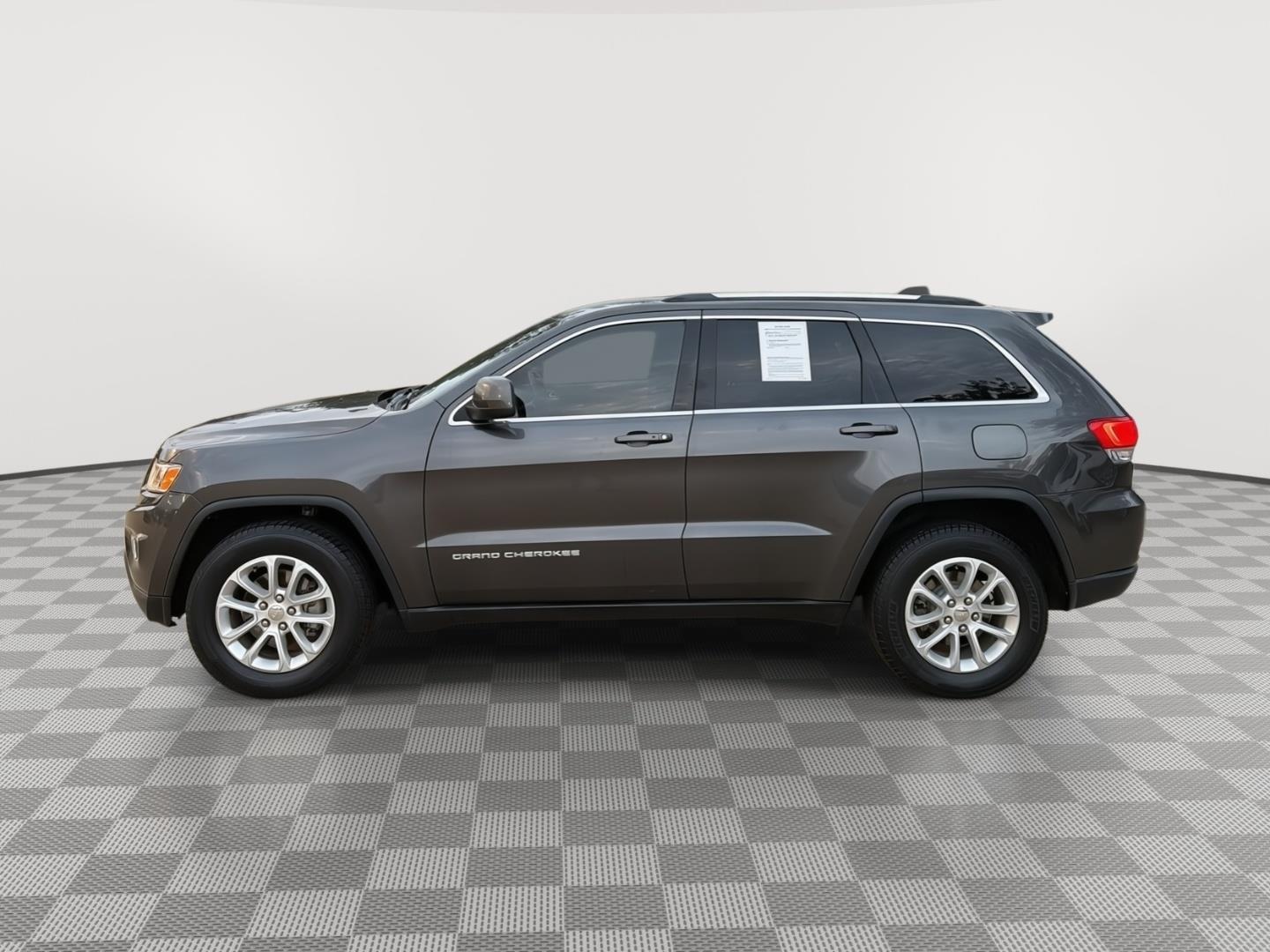 Used 2016 Jeep Grand Cherokee Laredo E with VIN 1C4RJEAGXGC415719 for sale in Longview, TX