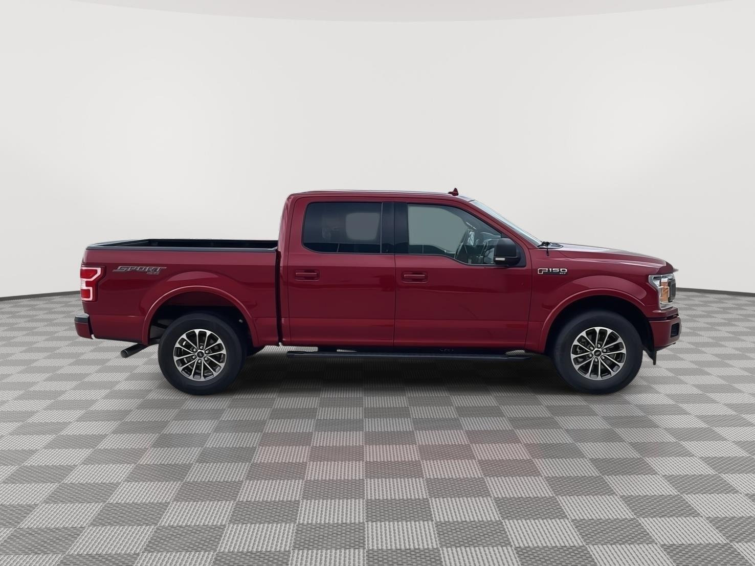 View vehicle photo 2