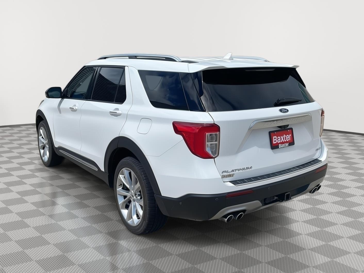 View vehicle photo 5