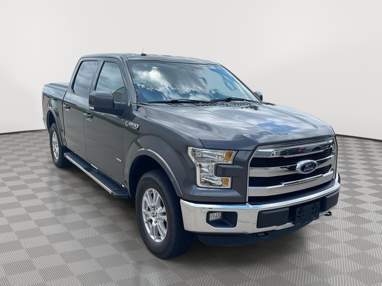 Gray (Magnetic Metallic) 2016 Ford F-150 Lariat SuperCrew 4WD Pickup Truck Four-Wheel Drive 6-Speed Automatic