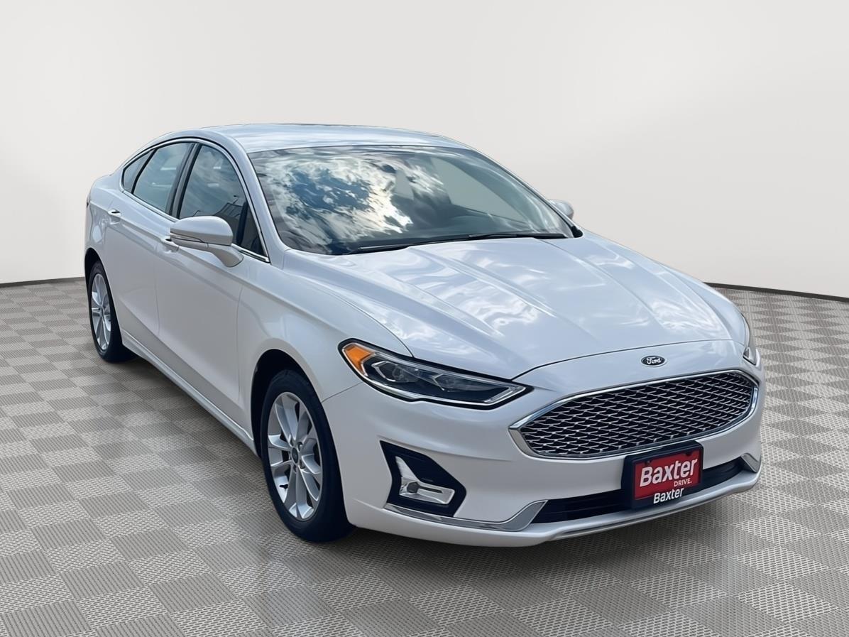 White Platinum Metallic Tri-Coat 2019 Ford Fusion Energi Sedan Front-Wheel Drive Continuously Variable Transmission
