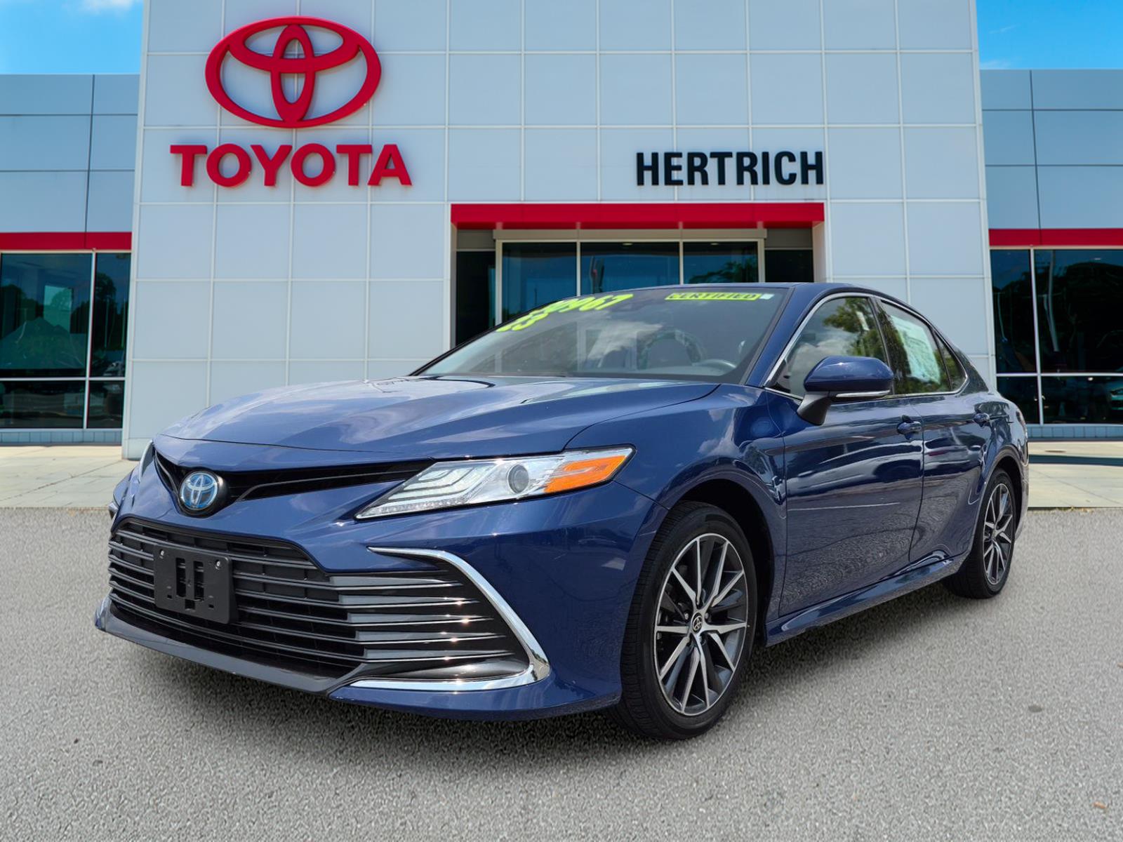 Reservoir Blue 2023 Toyota Camry Hybrid Sedan Front-Wheel Drive Continuously Variable Transmission