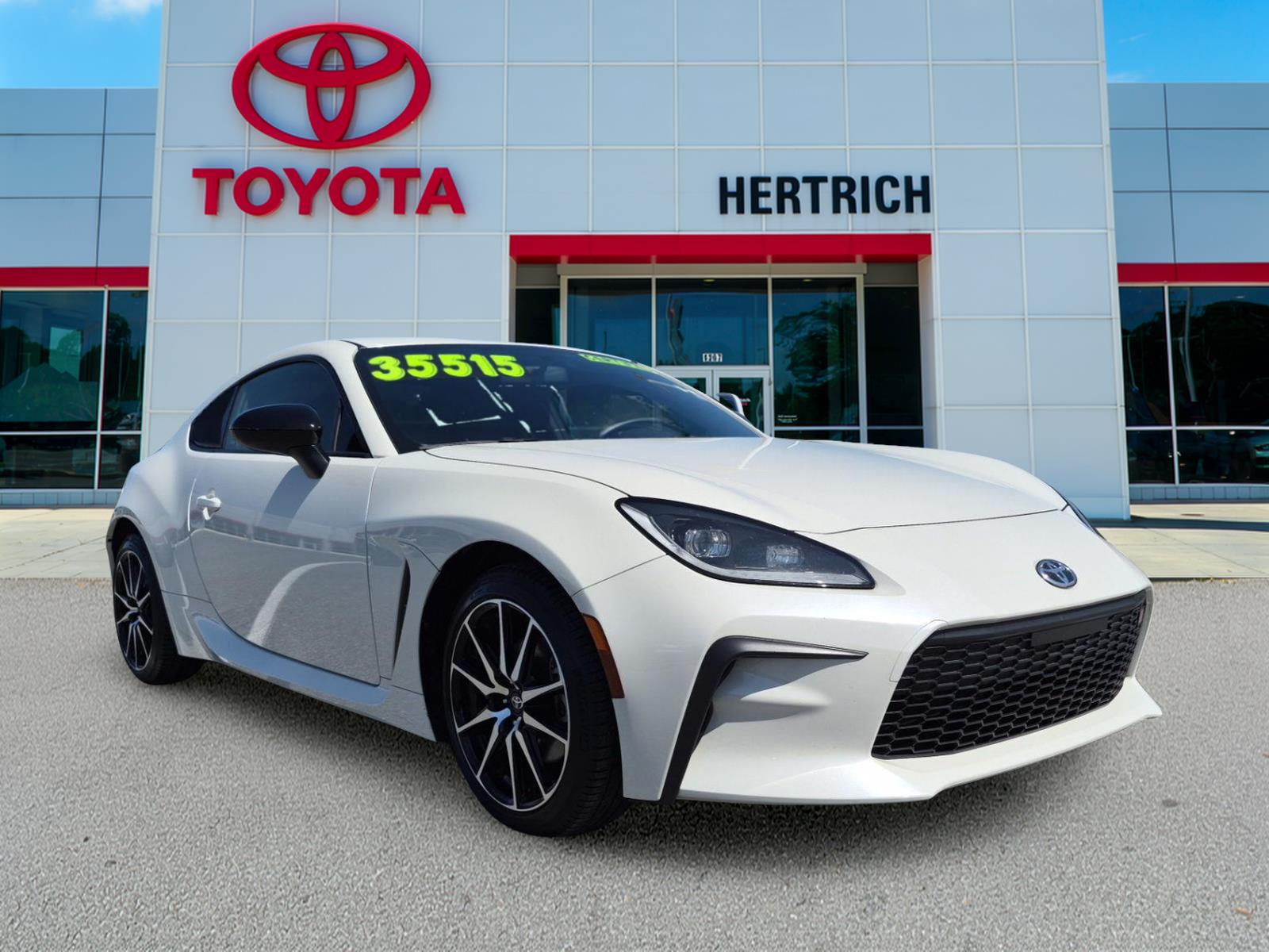 Halo 2023 Toyota GR86 Coupe Rear-Wheel Drive 6-Speed Automatic