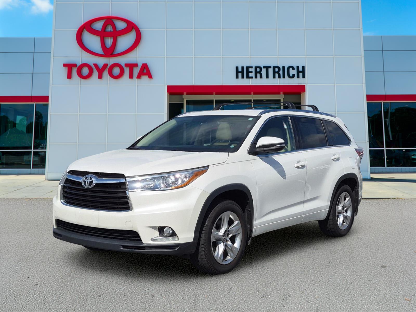 White (Blizzard Pearl) 2016 Toyota Highlander SUV / Crossover All-Wheel Drive Automatic