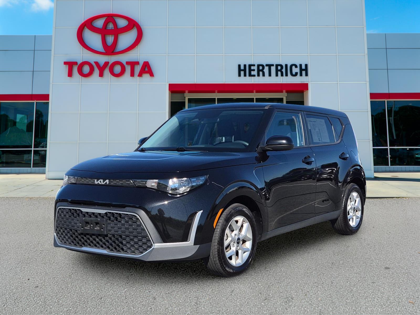 Fusion Black 2025 Kia Soul SUV / Crossover Front-Wheel Drive Continuously Variable Transmission