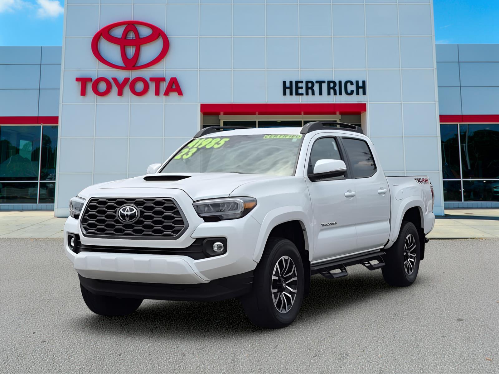 White (Wind Chill Pearl) 2023 Toyota Tacoma Pickup Truck Four-Wheel Drive 6-Speed Automatic