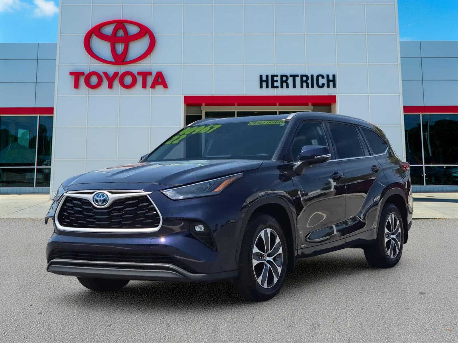 2022 Toyota Highlander Hybrid XLE AWD