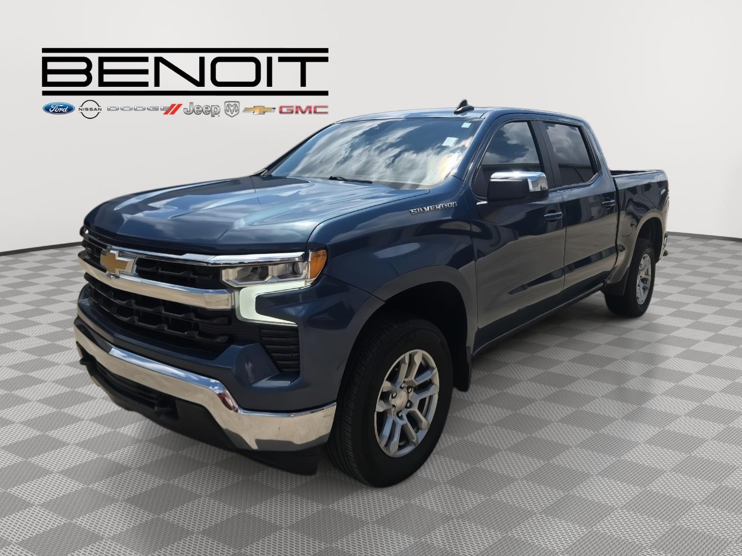 Lakeshore Blue Metallic 2024 Chevrolet Silverado 1500 Pickup Truck Four-Wheel Drive 8-Speed Automatic