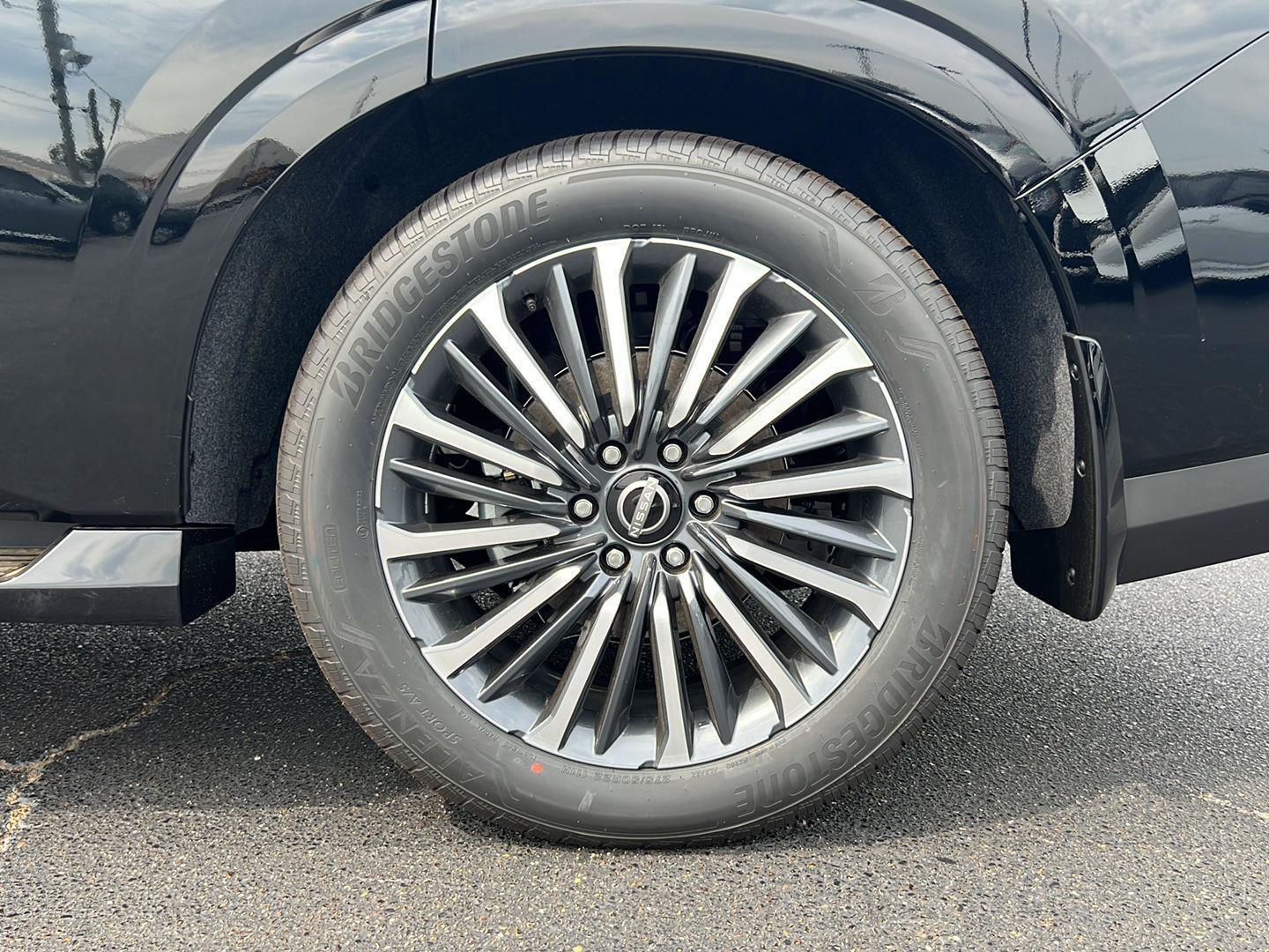 2025 Nissan Armada Platinum Reserve - Photo 9