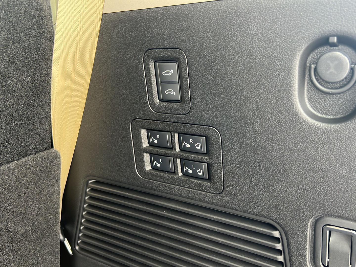 2025 Nissan Armada Platinum Reserve - Photo 31