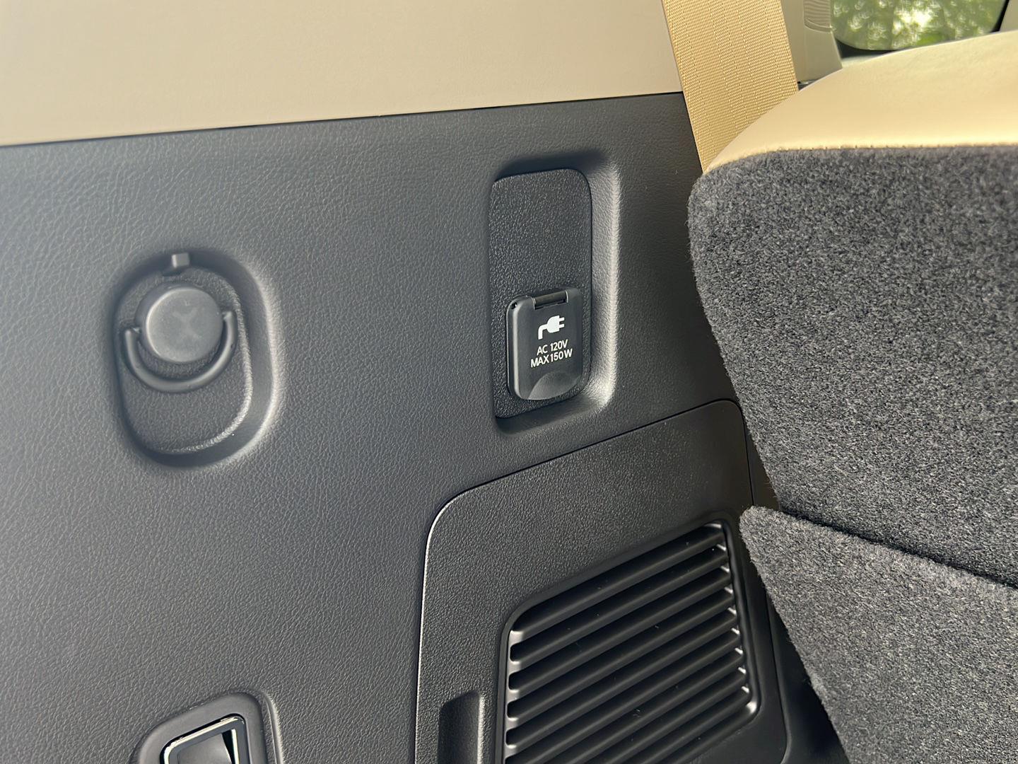 2025 Nissan Armada Platinum Reserve - Photo 32