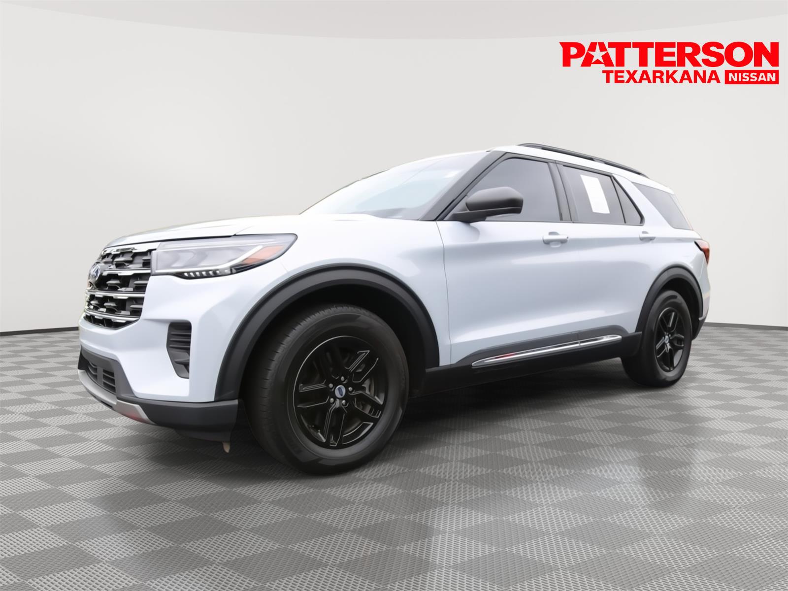 2025 Ford Explorer Active RWD (PL535)'s photo