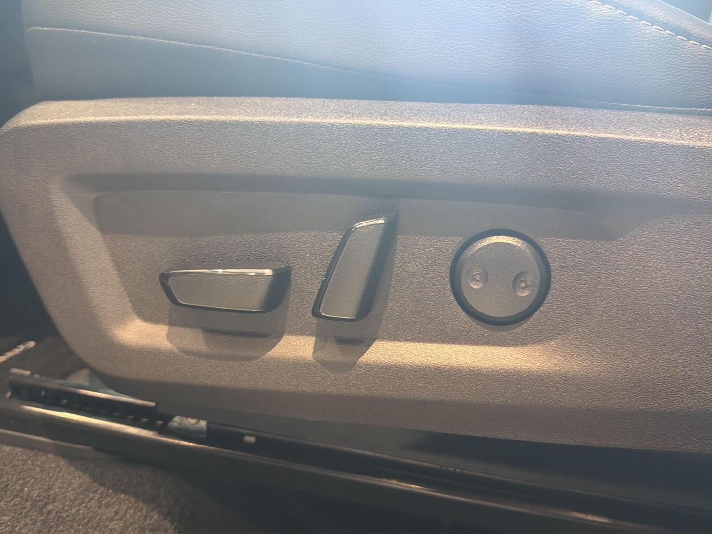 2025 Nissan Murano SL - Photo 9