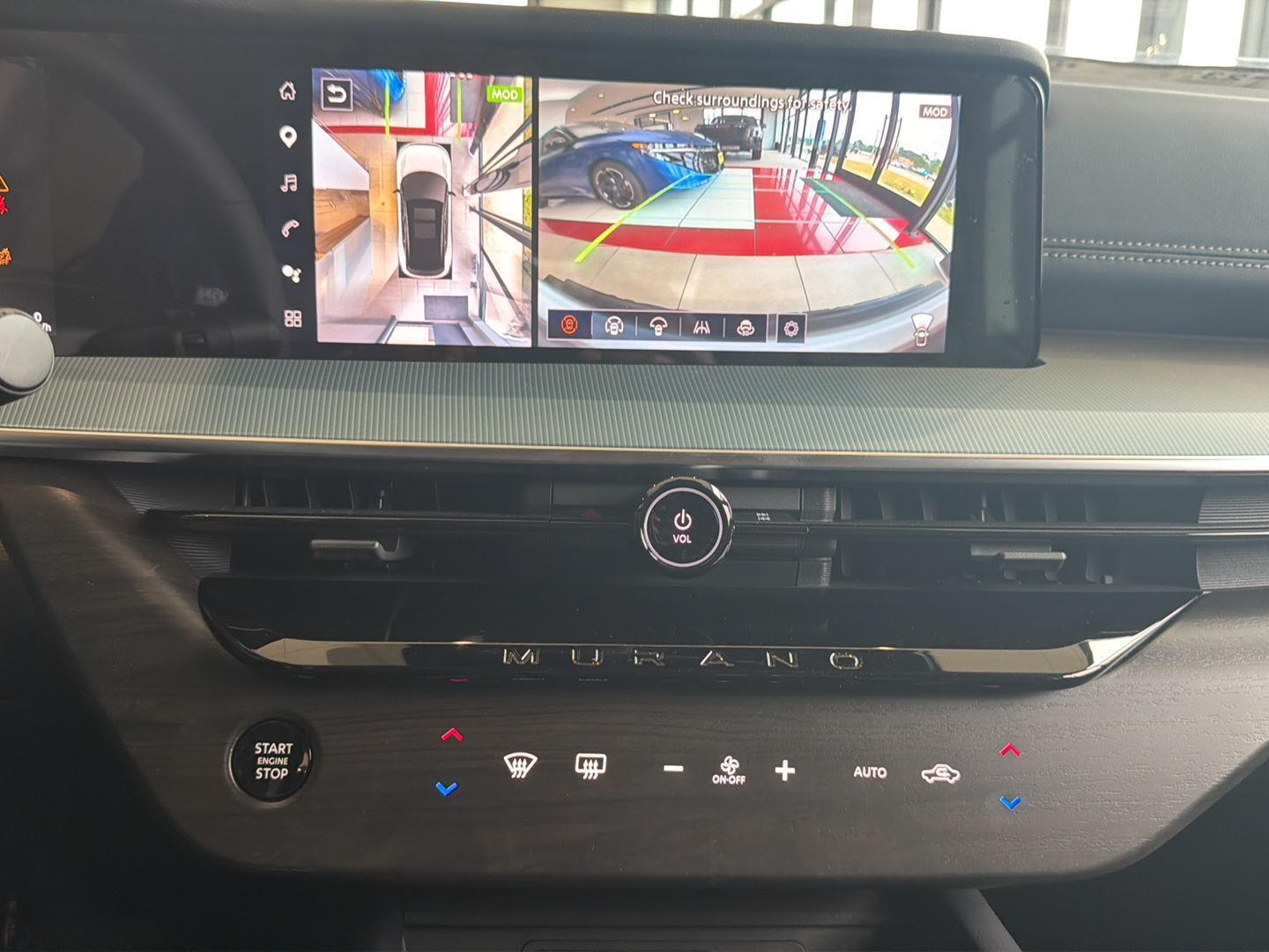 2025 Nissan Murano SL - Photo 17