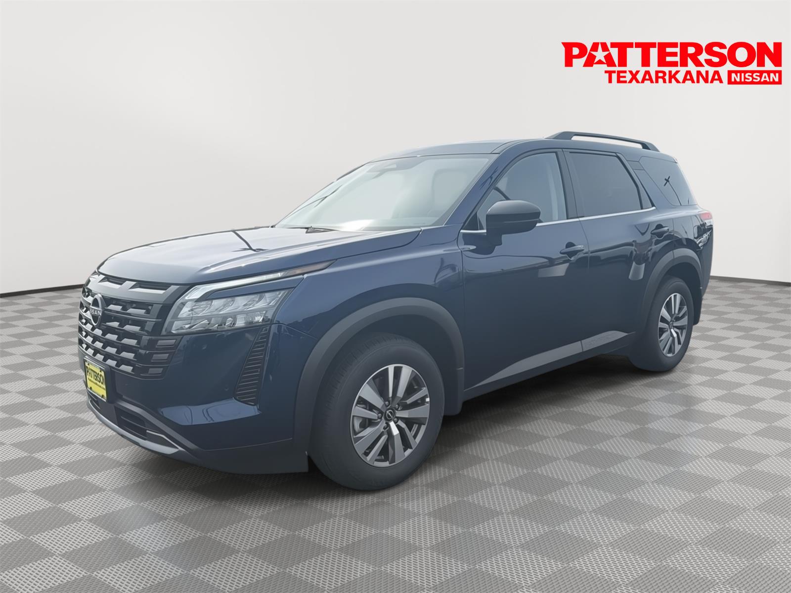 2026 Nissan Pathfinder SL 2WD's photo