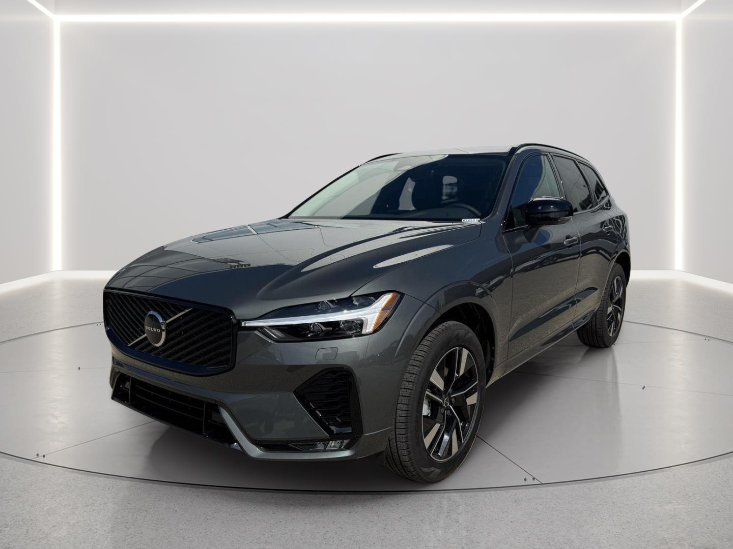 Forest Lake 2027 Volvo XC60 SUV / Crossover Automatic