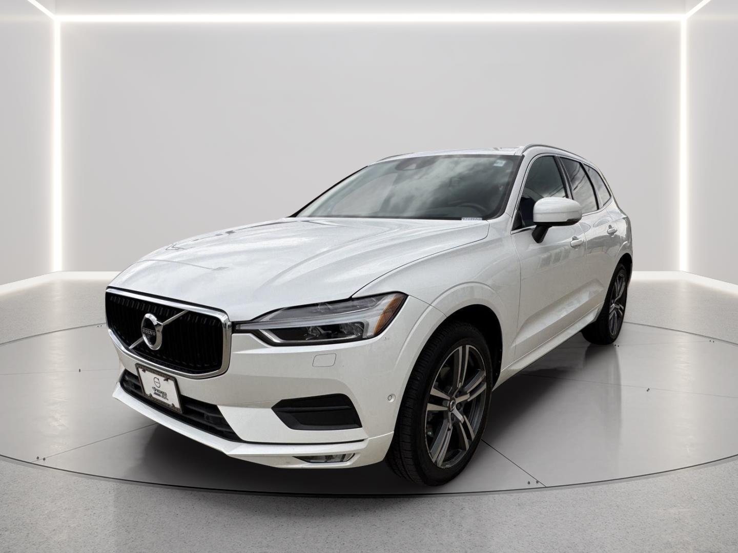 2018 Volvo XC60 T5 Momentum AWD