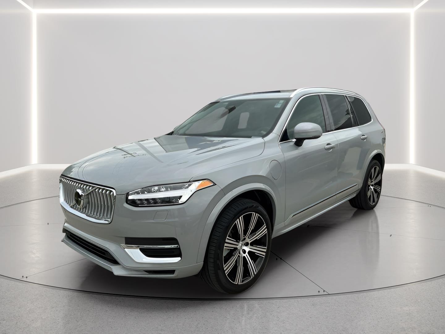 Gray (Vapour Grey Metallic) 2025 Volvo XC90 SUV / Crossover All-Wheel Drive Automatic