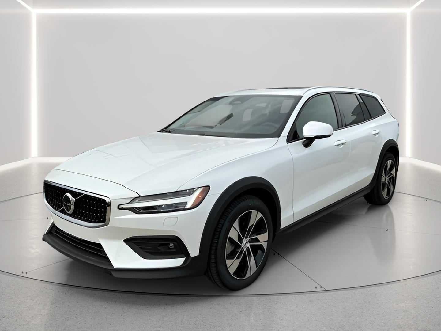 Crystal White Pearl 2026 Volvo V60 Wagon All-Wheel Drive Automatic