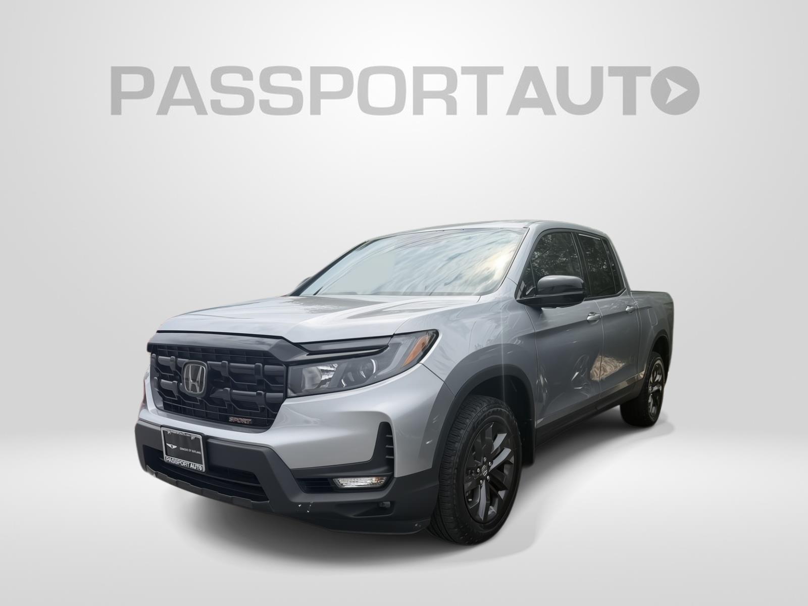 Lunar Silver Metallic 2024 Honda Ridgeline Pickup Truck All-Wheel Drive 9-Speed Automatic