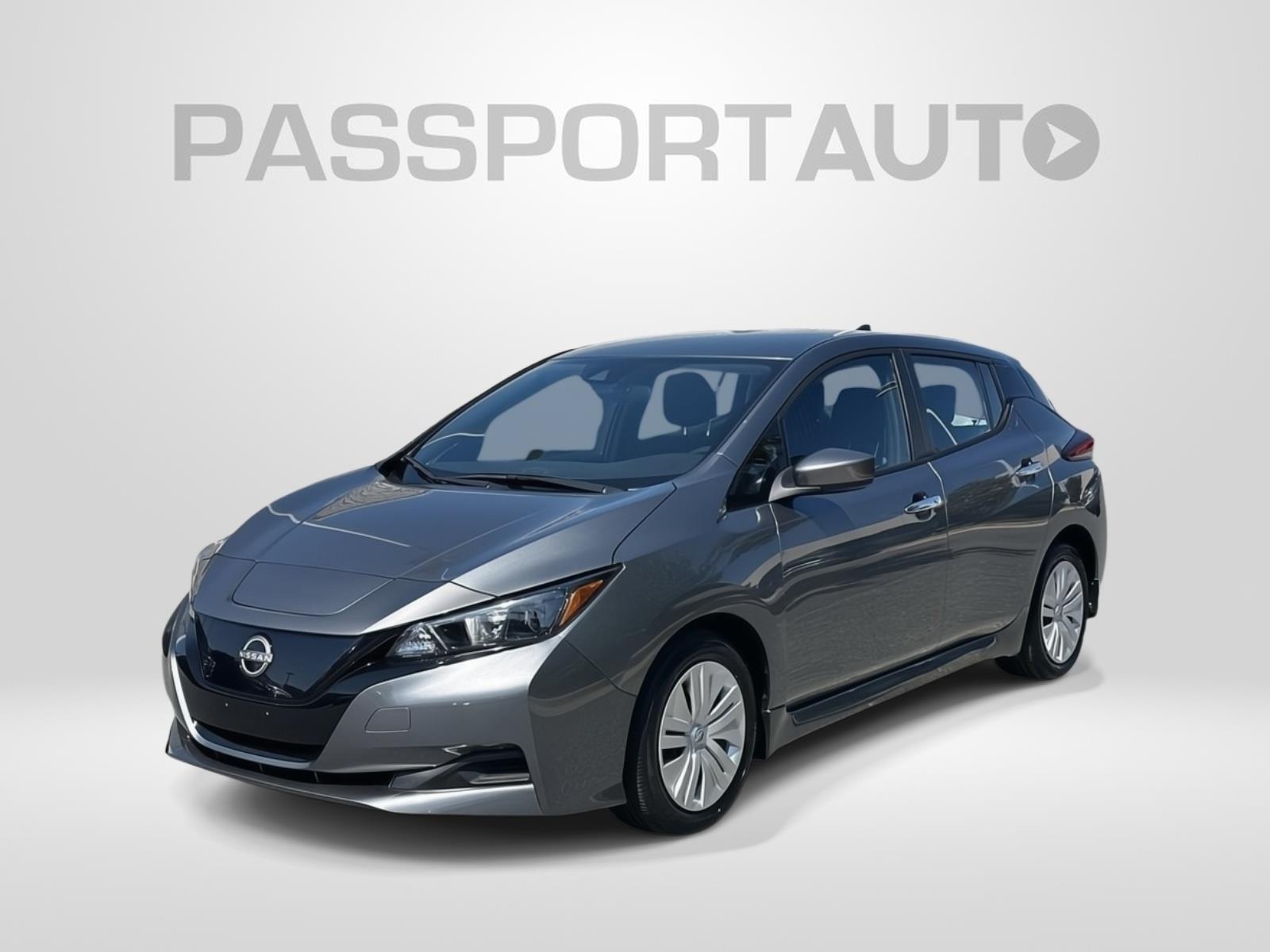 Gray (Gun Metallic) 2023 Nissan LEAF Hatchback Front-Wheel Drive Automatic