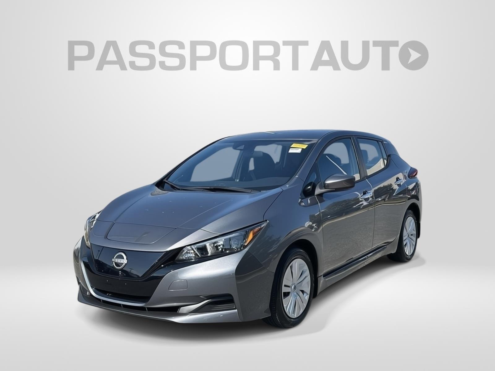 Gray (Gun Metallic) 2023 Nissan LEAF Hatchback Front-Wheel Drive Automatic