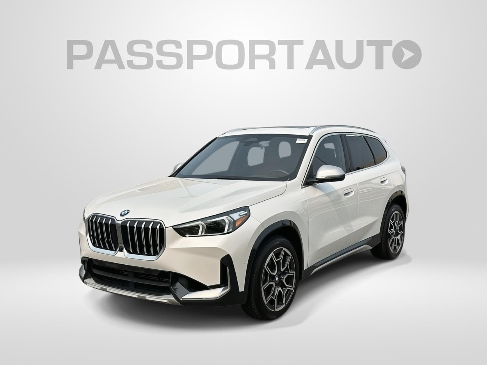 Mineral White Metallic 2024 BMW X1 SUV / Crossover All-Wheel Drive Automatic