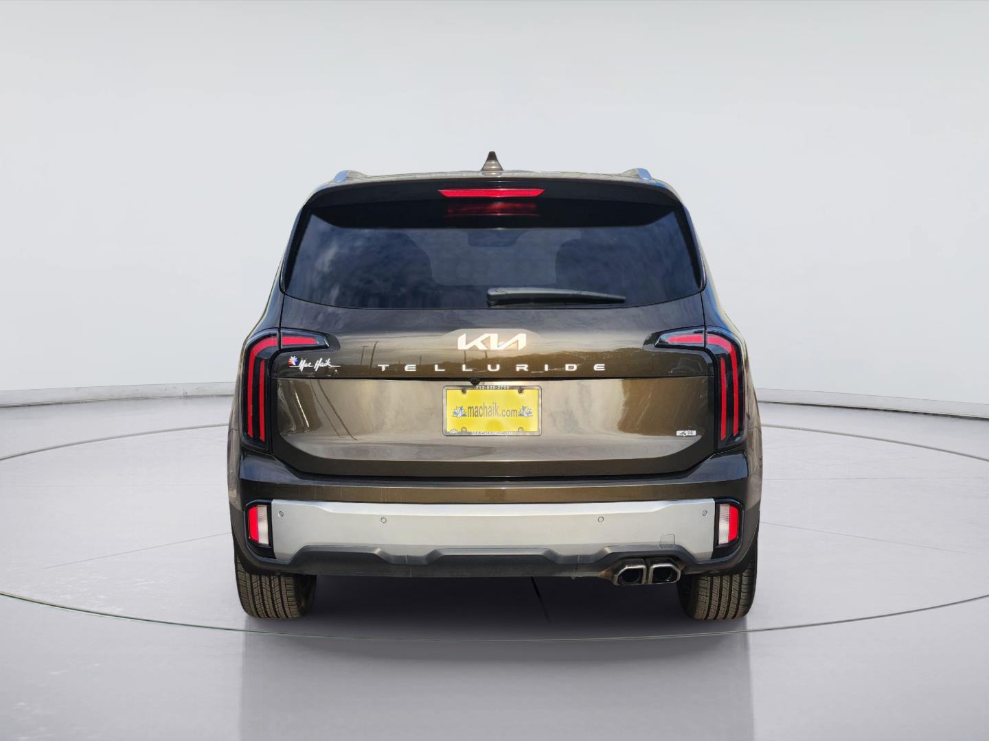 Used 2024 Dark Moss Kia SX image 6