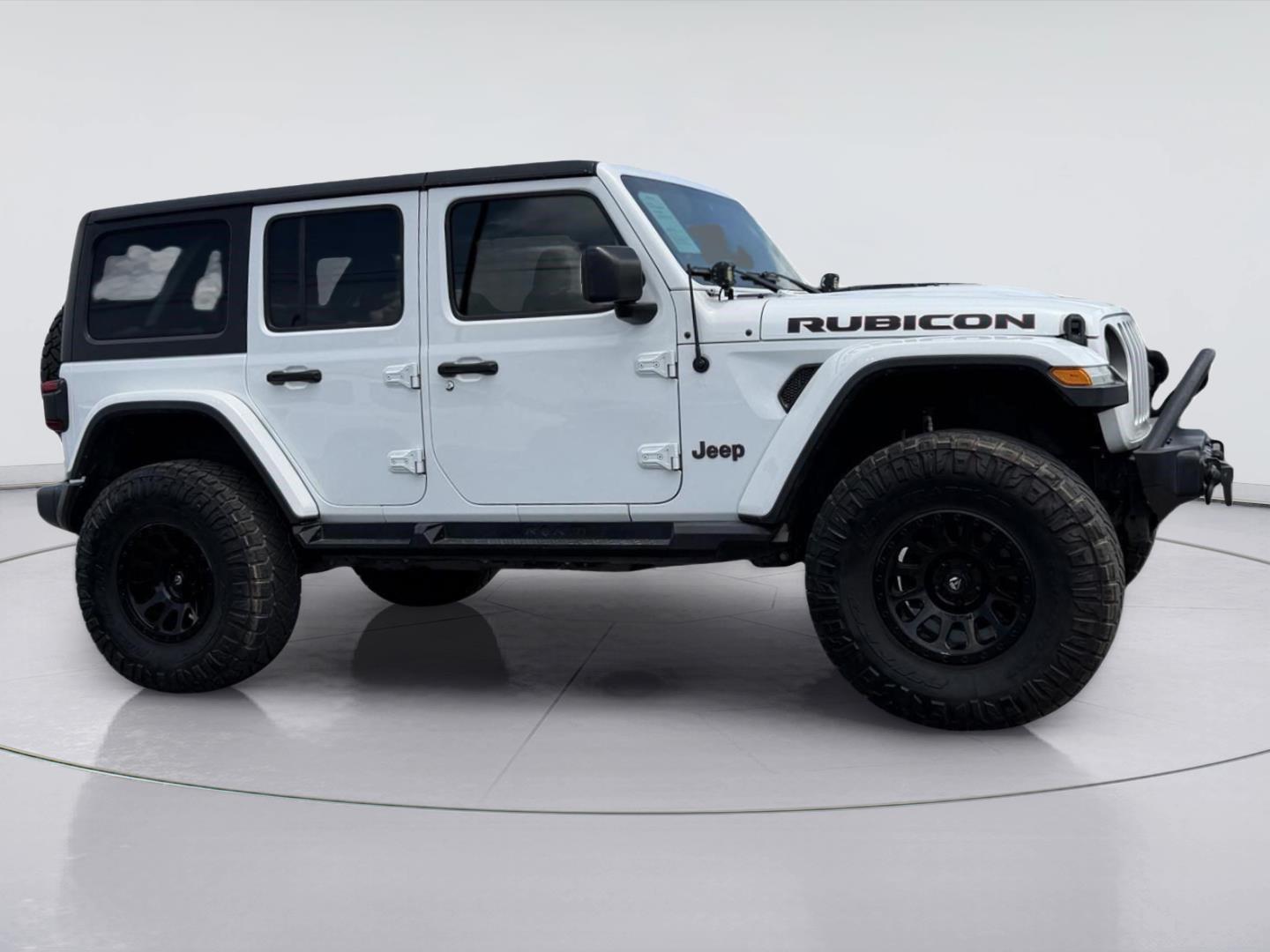 Bright White Clearcoat 2018 Jeep Wrangler SUV / Crossover Four-Wheel Drive 6-Speed Manual