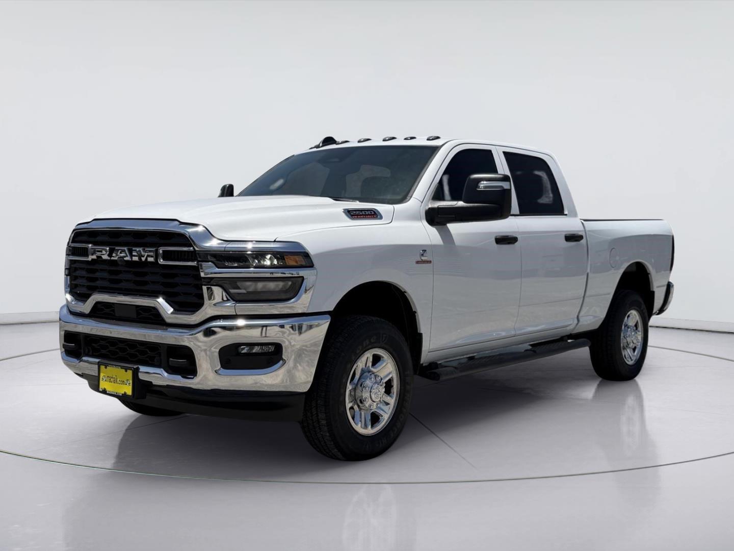 Bright White Clearcoat 2025 RAM 2500 Pickup Truck Four-Wheel Drive 8-Speed Automatic