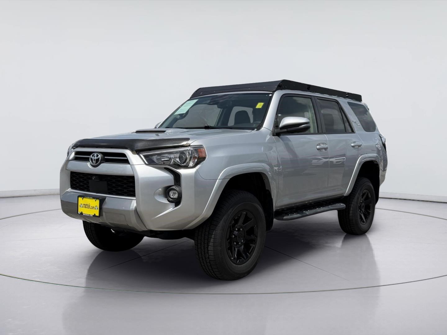 Classic Silver Metallic 2022 Toyota 4Runner SUV / Crossover Four-Wheel Drive 5-Speed Automatic