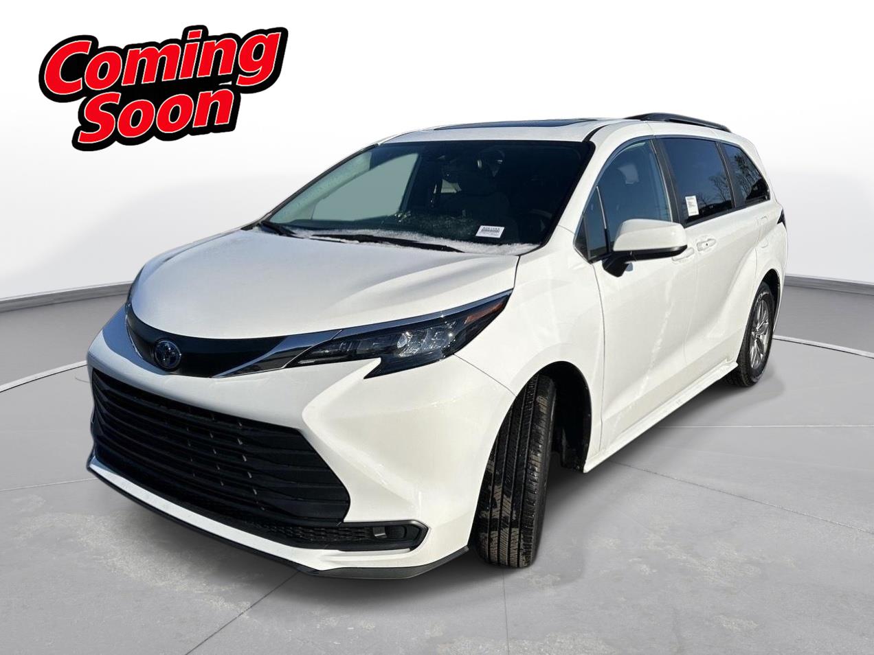 2025 Toyota Sienna LE 8-Passenger FWD