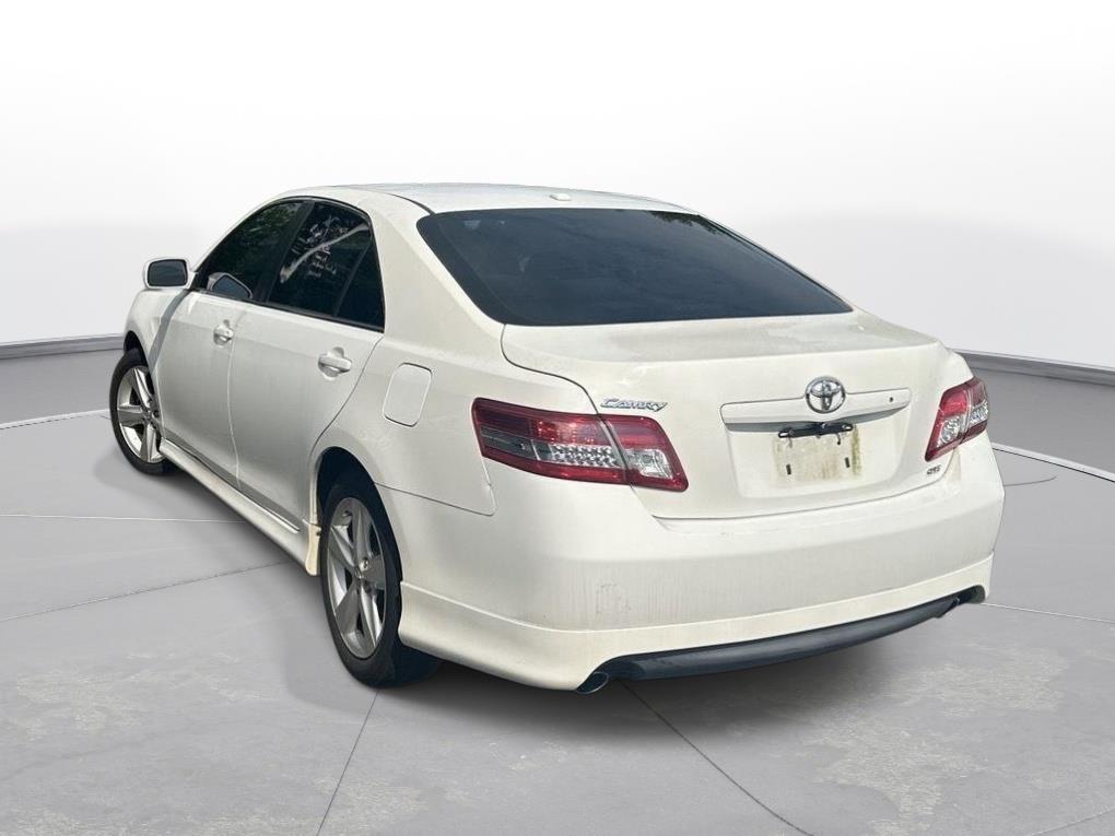 Used 2011 Super White Toyota SE image 8