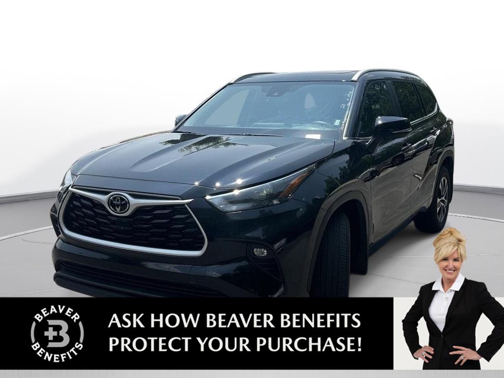 Midnight Black Metallic 2026 Toyota Highlander SUV / Crossover All-Wheel Drive Automatic
