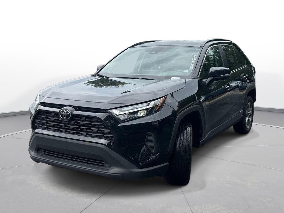 2025 Toyota RAV4 Hybrid XLE photo 9