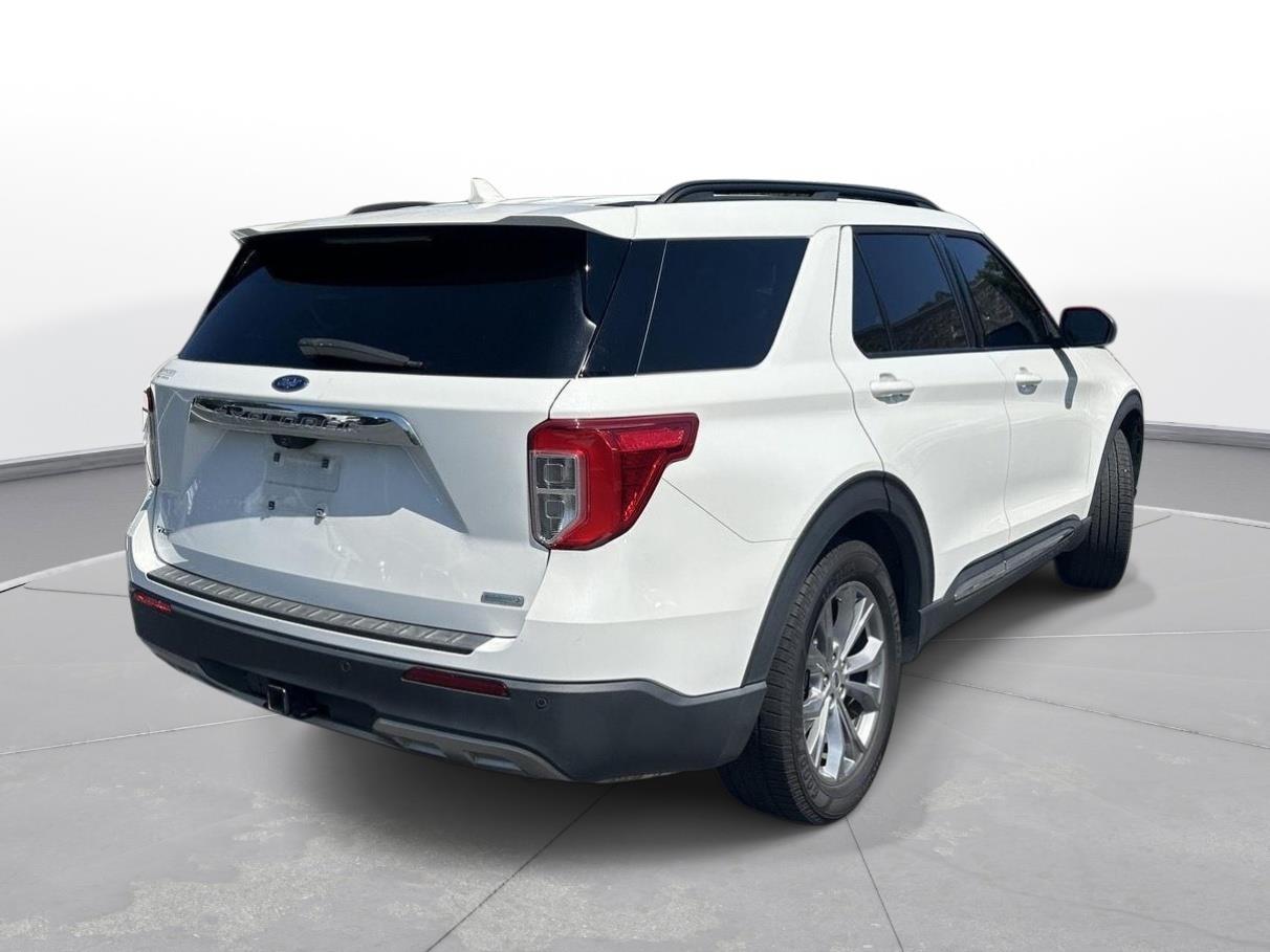 2020 Ford Explorer XLT photo 5