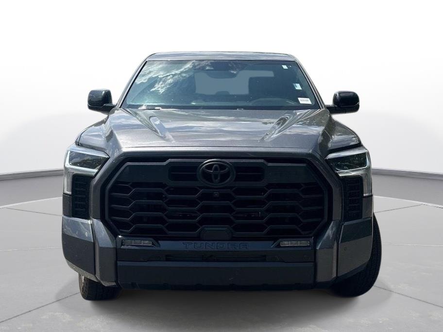 2025 Toyota Tundra Limited photo 2
