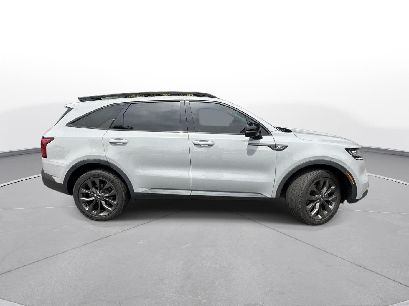 2023 Kia Sorento X-Line SX Prestige photo 4