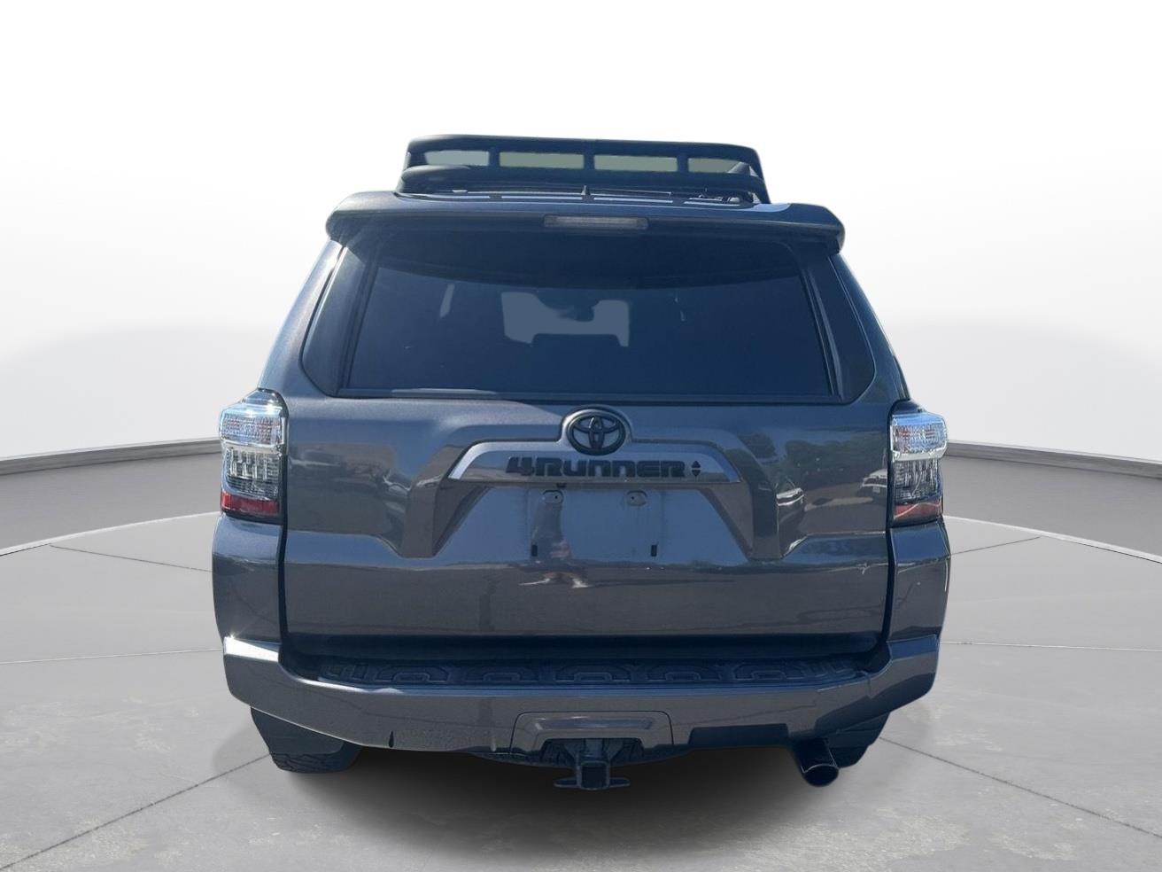 2022 Toyota 4Runner SR5 photo 6