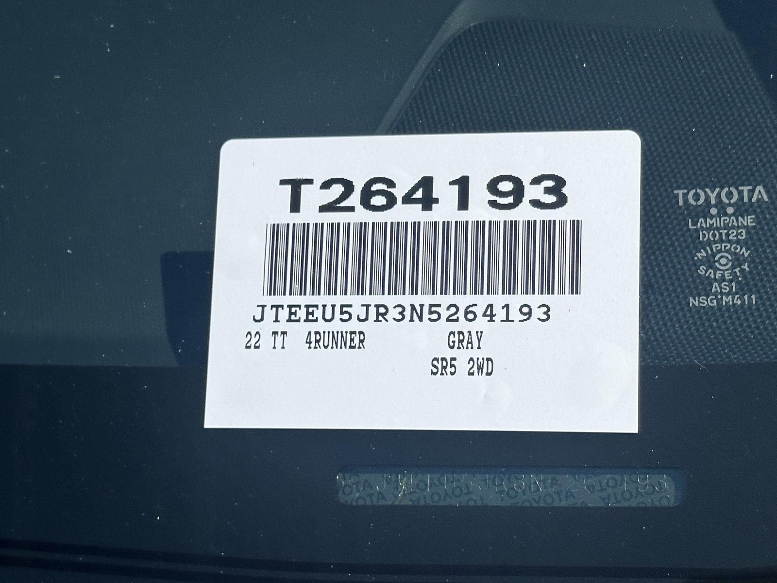 2022 Toyota 4Runner SR5 photo 13