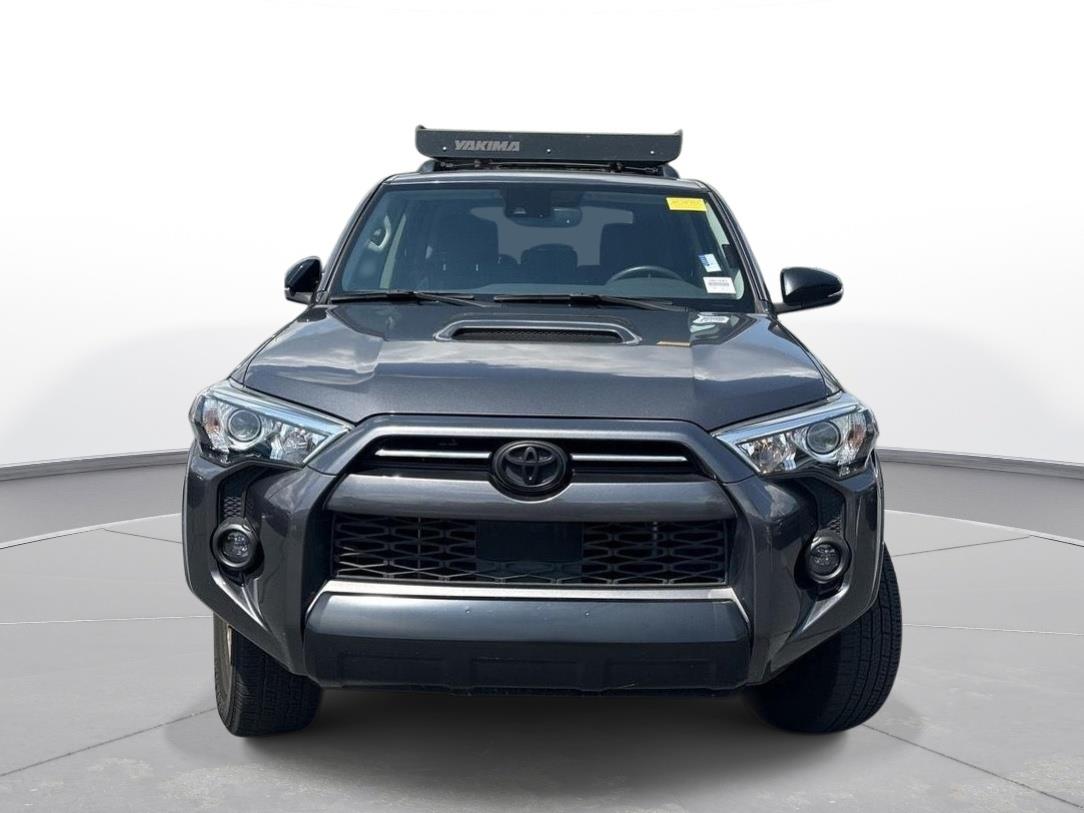 2020 Toyota 4Runner Venture photo 2
