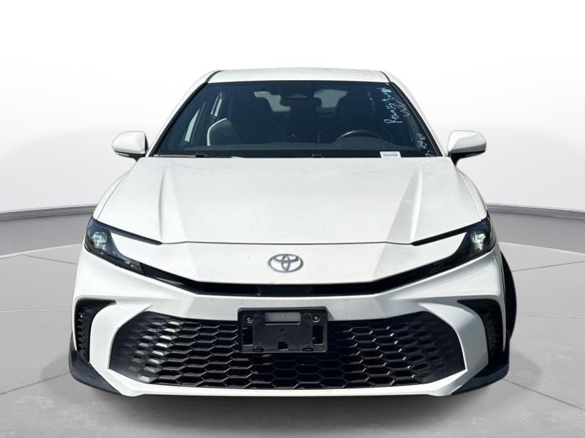 2025 Toyota Camry SE photo 2