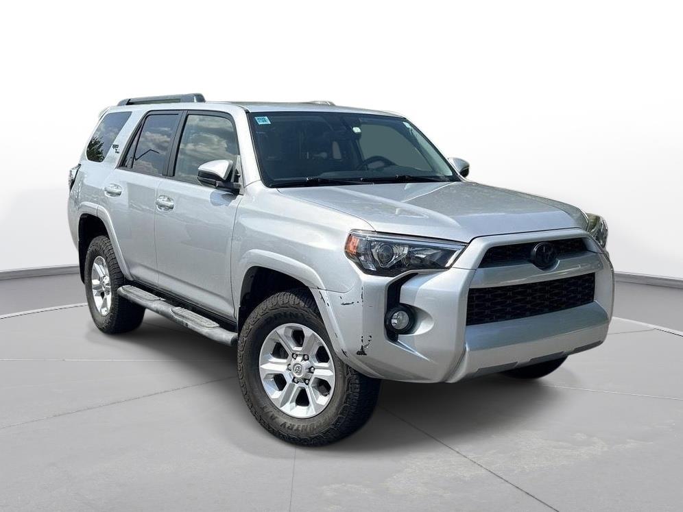 2019 Toyota 4Runner SR5 photo 3