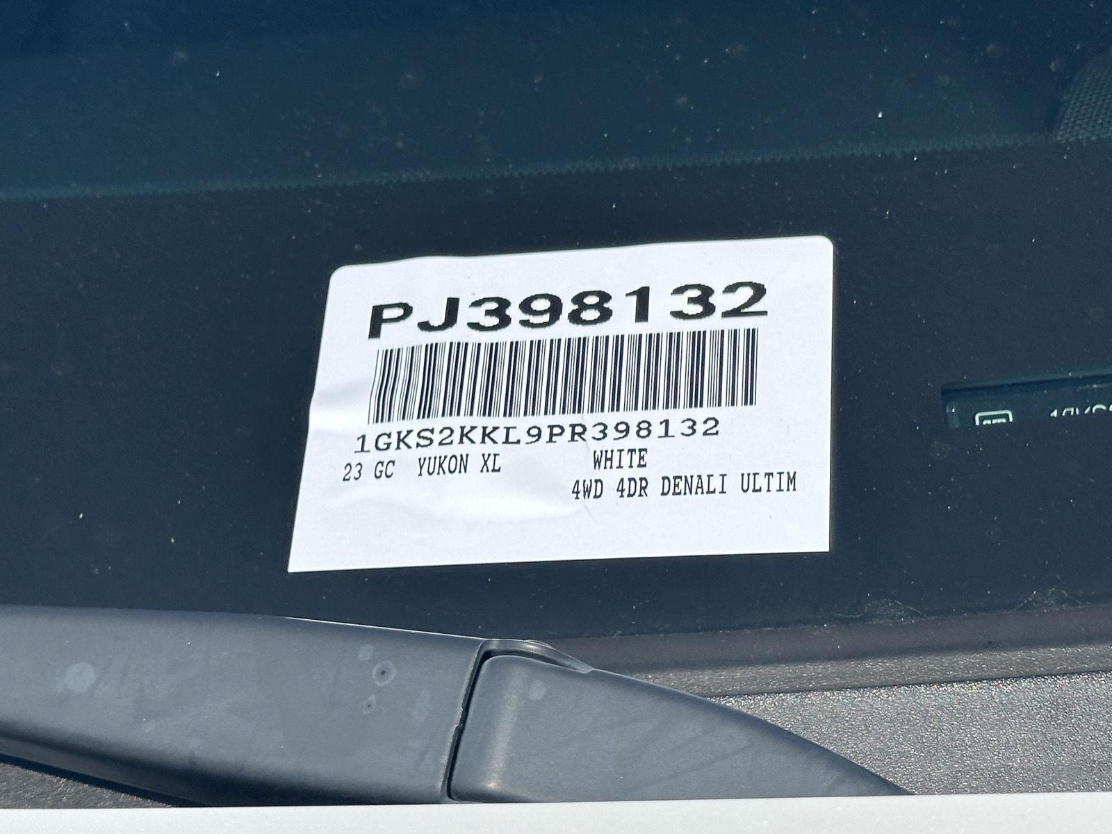 2023 GMC Yukon XL Denali Ultimate photo 13