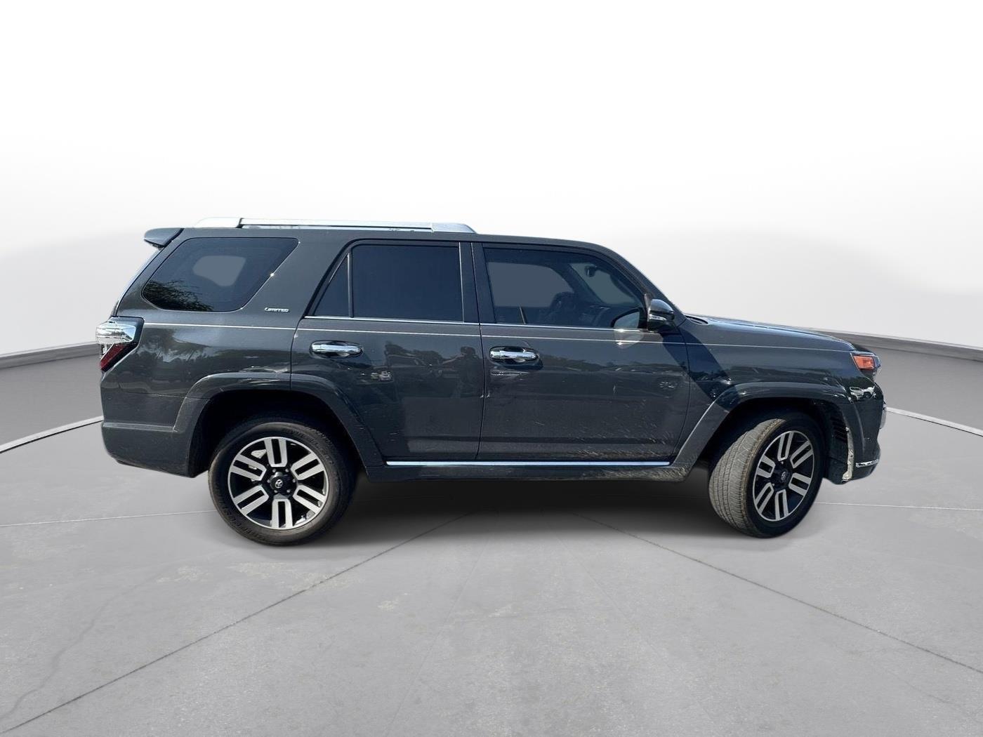 2024 Toyota 4Runner Limited photo 4