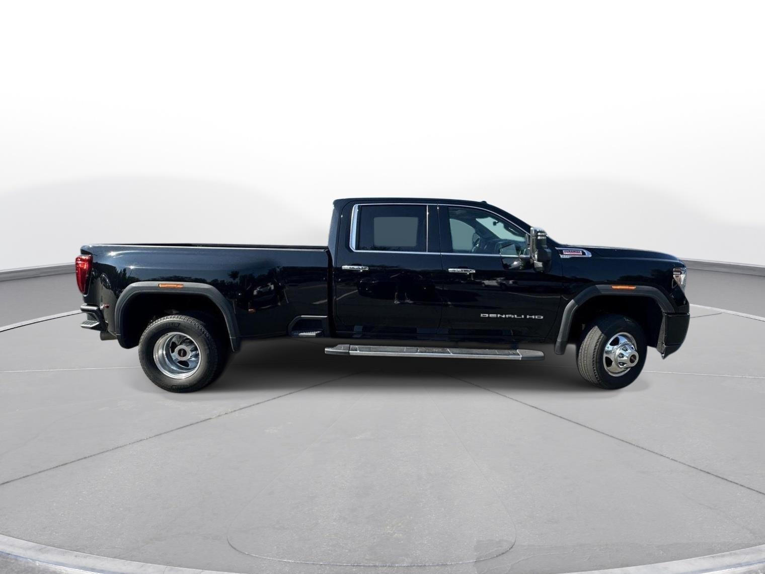 2020 GMC Sierra 3500HD Denali photo 4